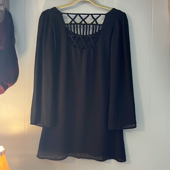 ❤️❤️❤️ WOMEN BLACK SCOOP NECK LONG SHEER SLEEVES DRESS/ X-SMALL - Picture 2 of 8